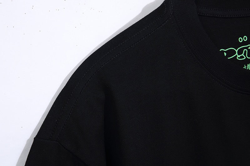 Schwarzes T-Shirt