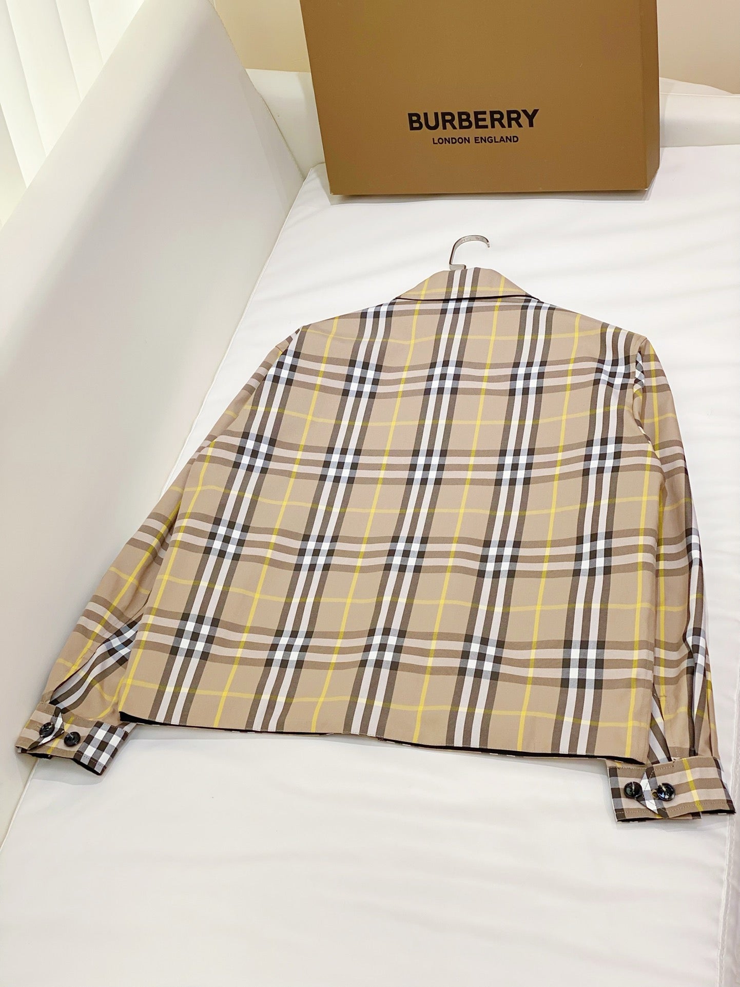 Mehrfarbige Jacke