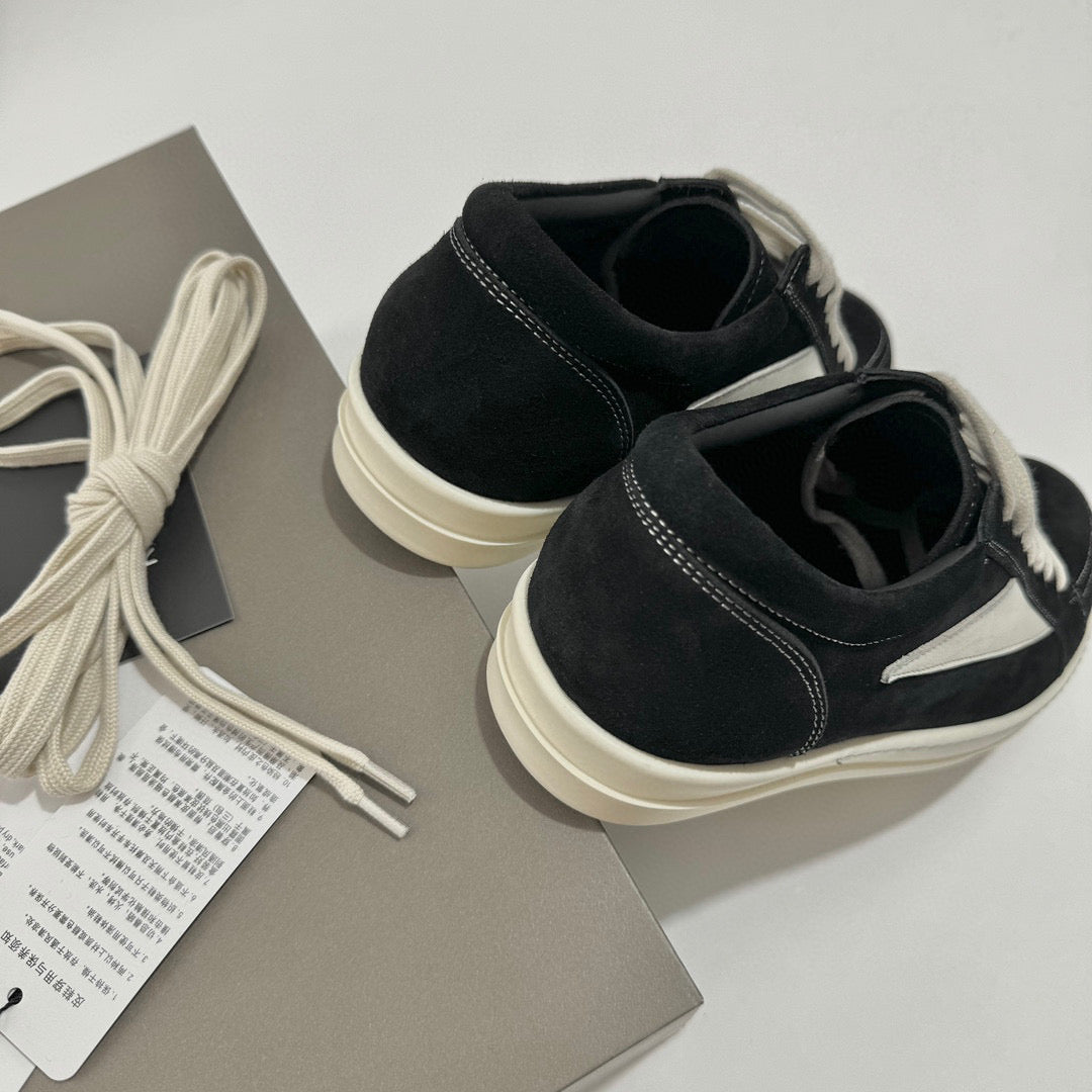 Black White Shoes - FashionHype.xyz