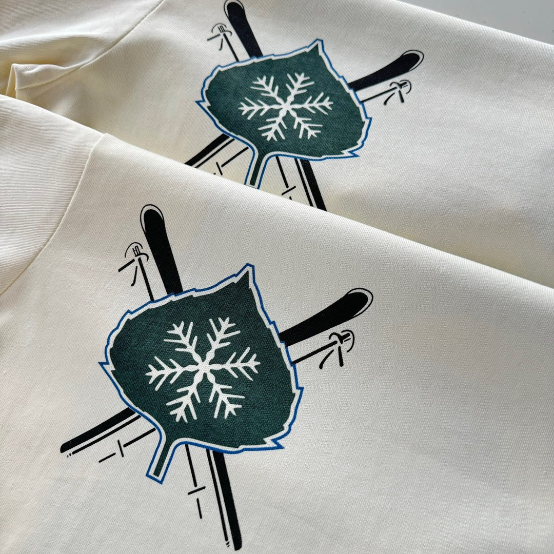 weißes T-Shirt