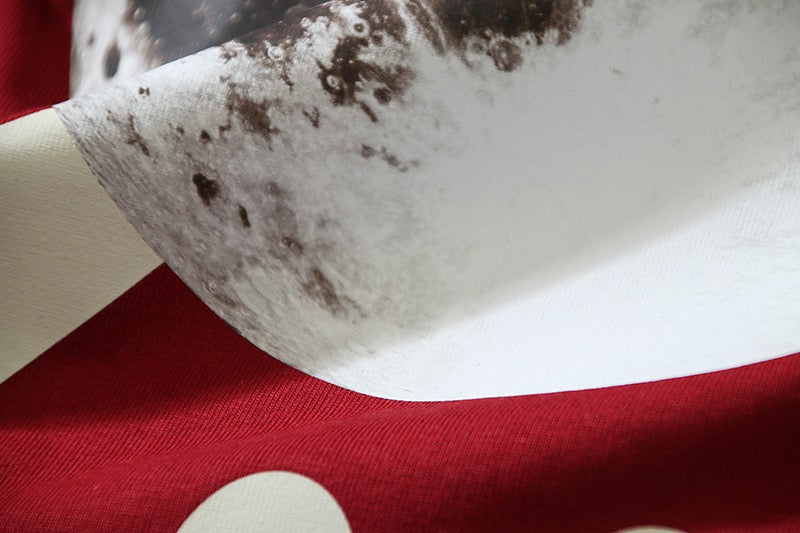 Rotes T-Shirt