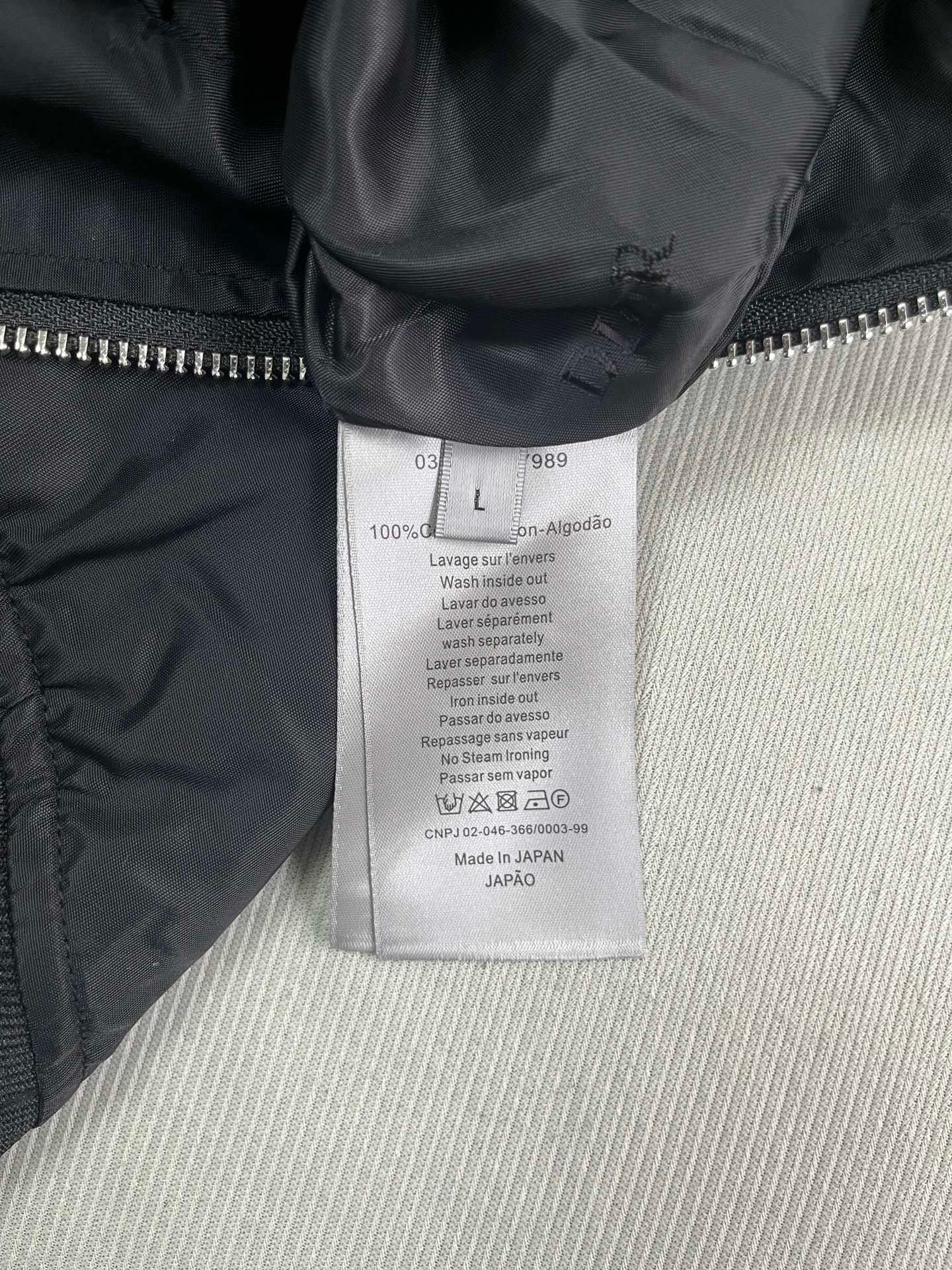 Black Jacket - FashionHype.xyz