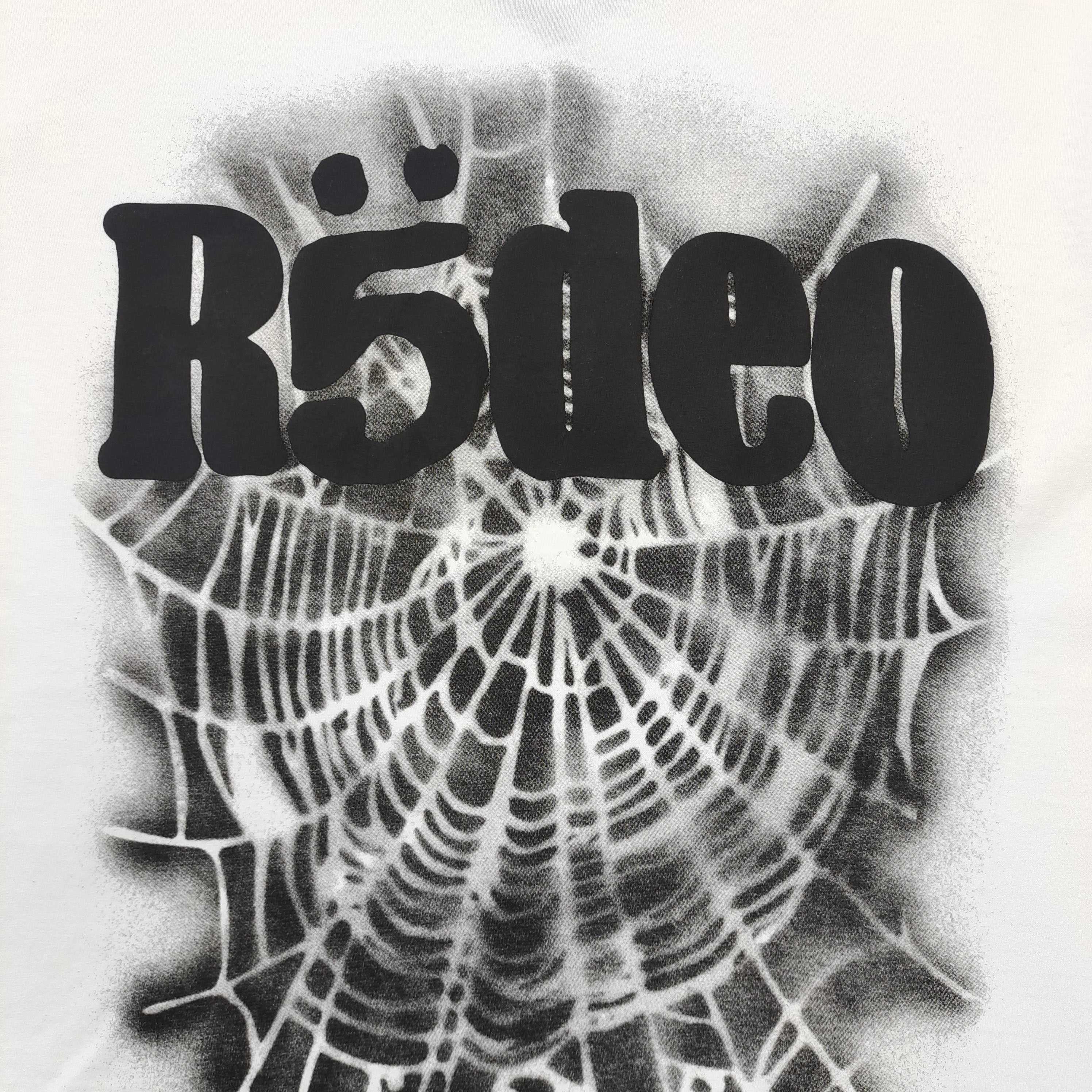 Weißes T-Shirt