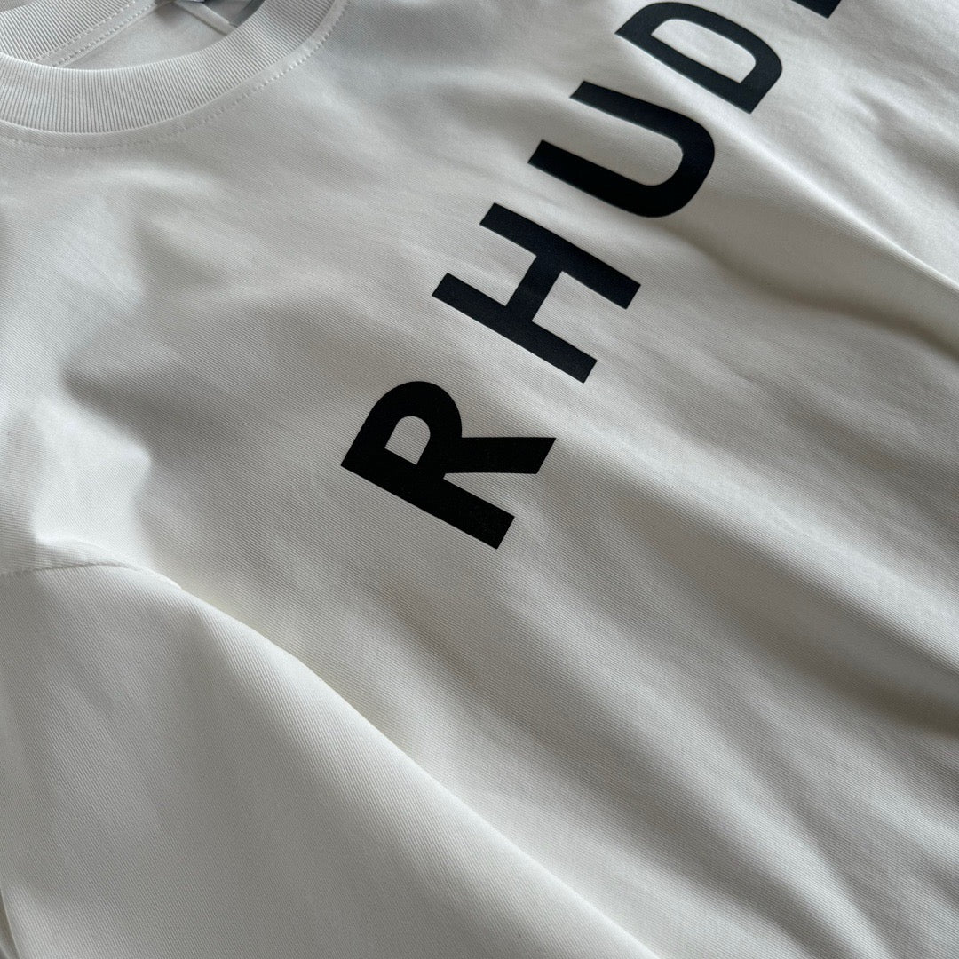 White T-shirt - FashionHype.xyz