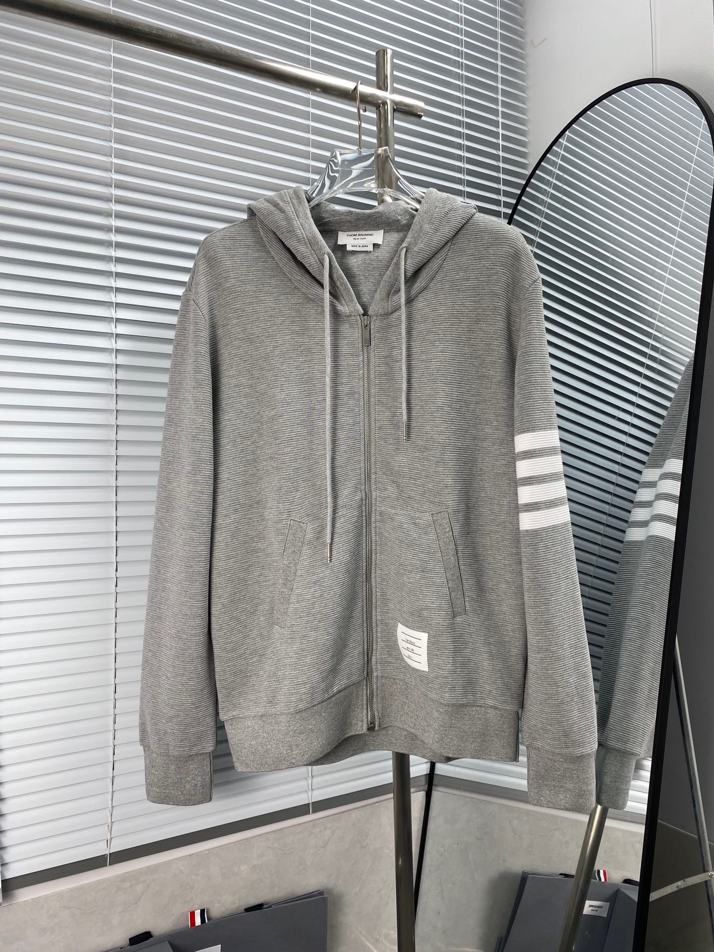 Mehrfarbige Jacke