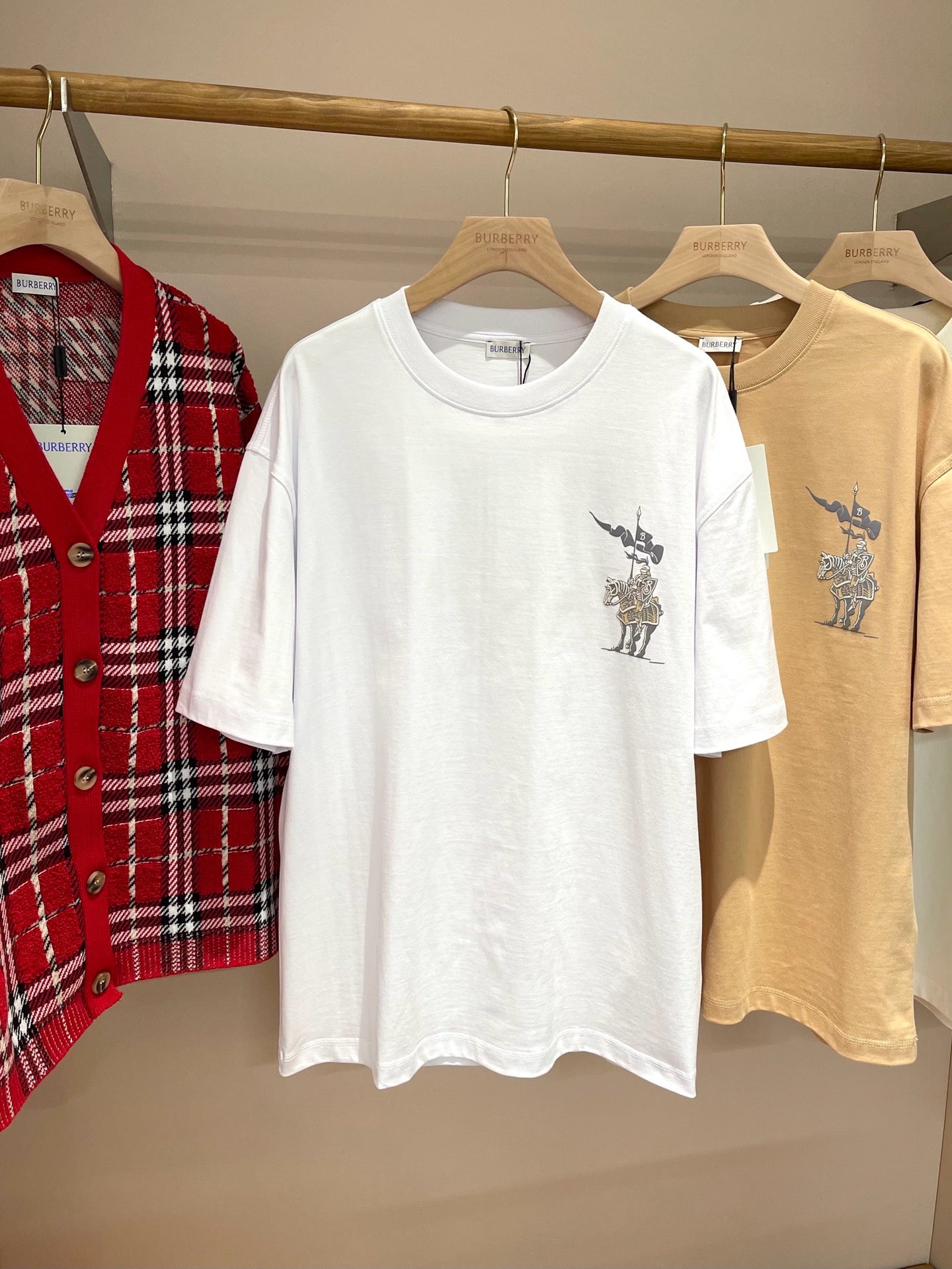 Mehrfarbiges T-Shirt