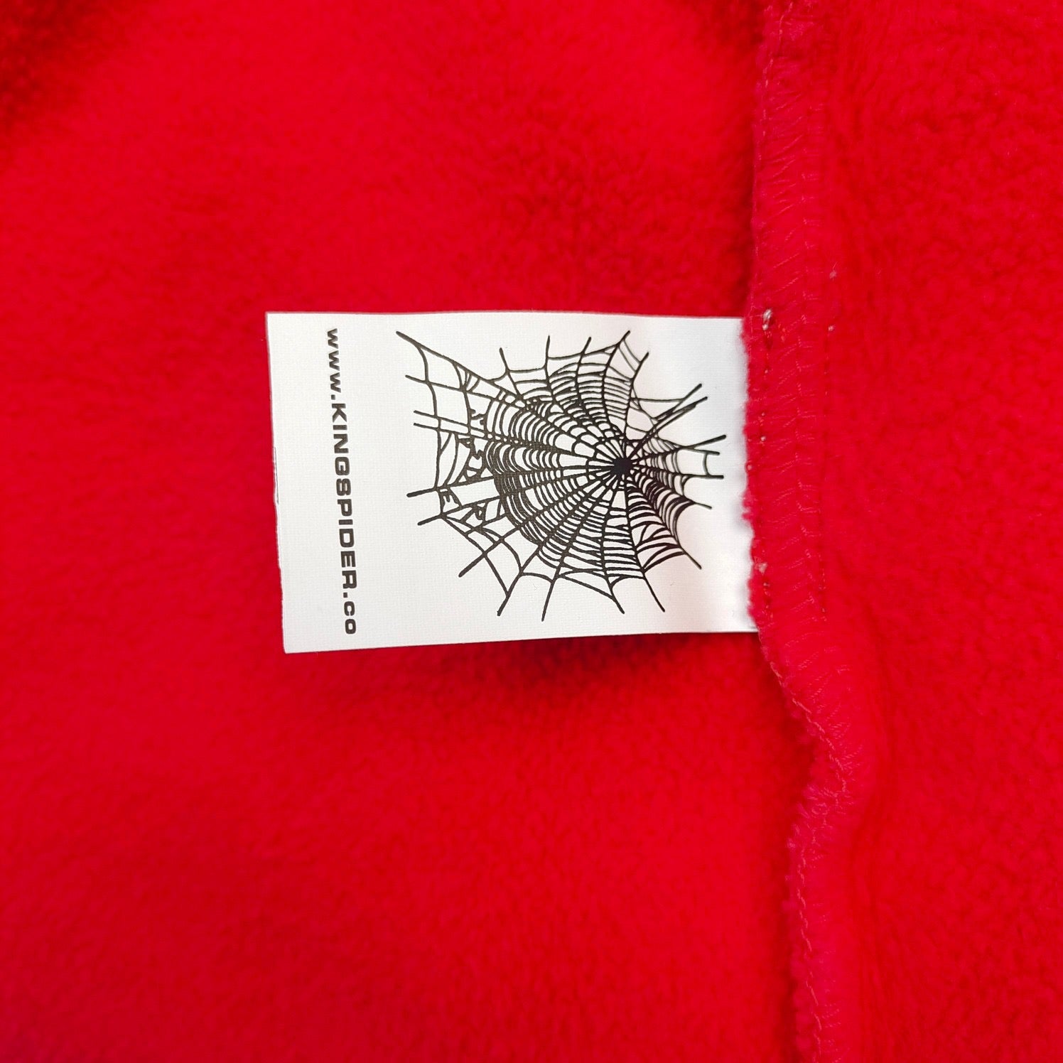 Rote Shorts