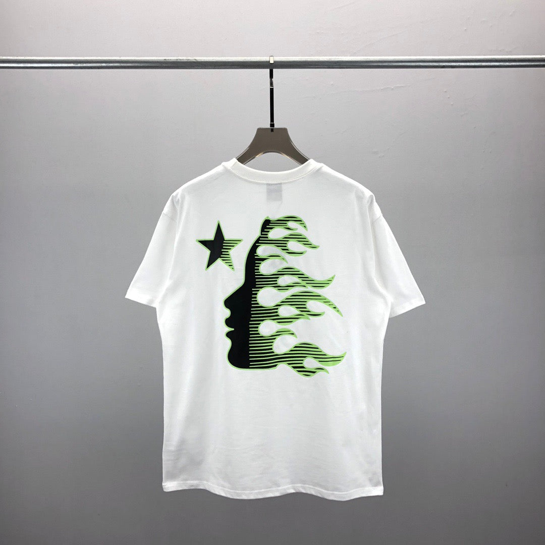 Camiseta en blanco y negro