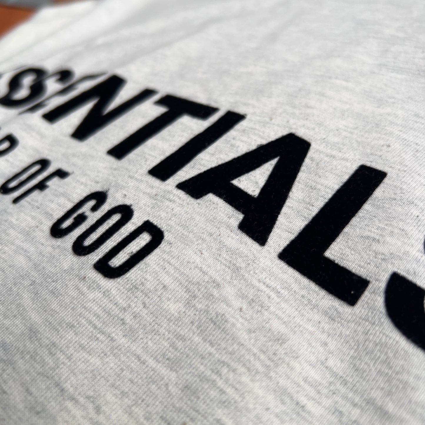 جيرسي رمادي وأبيض وأسود