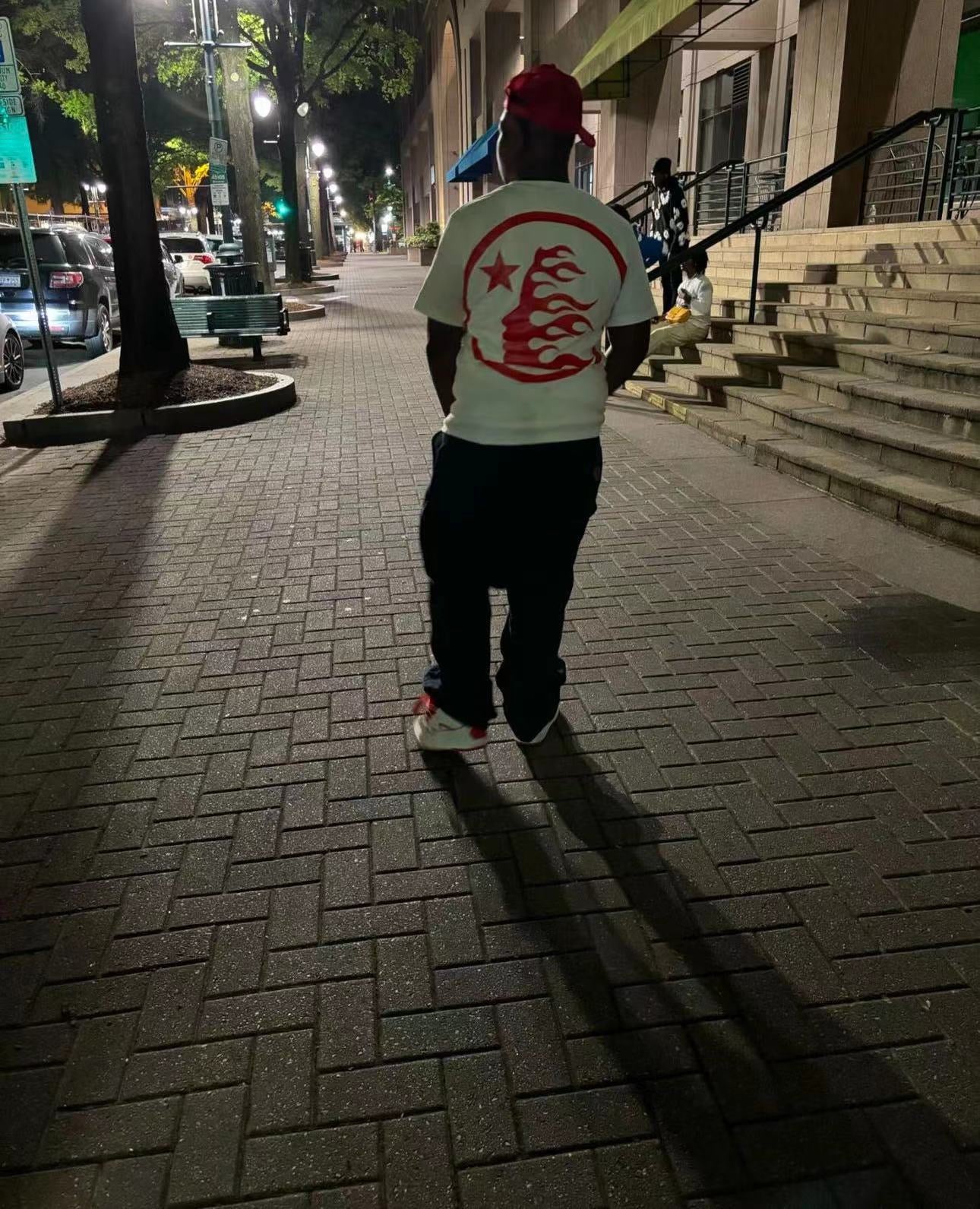 weißes T-Shirt