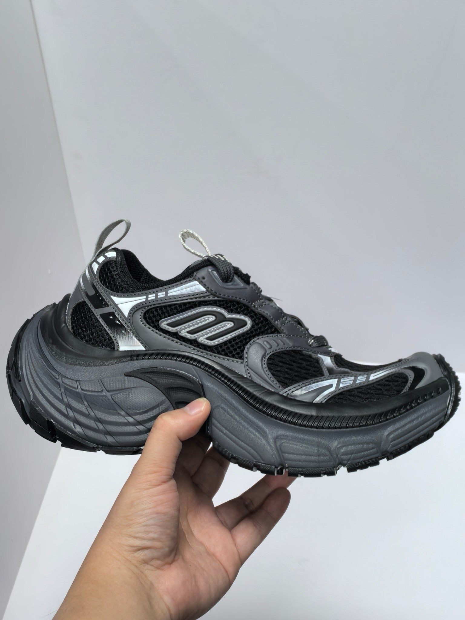Mehrfarbige Schuhe
