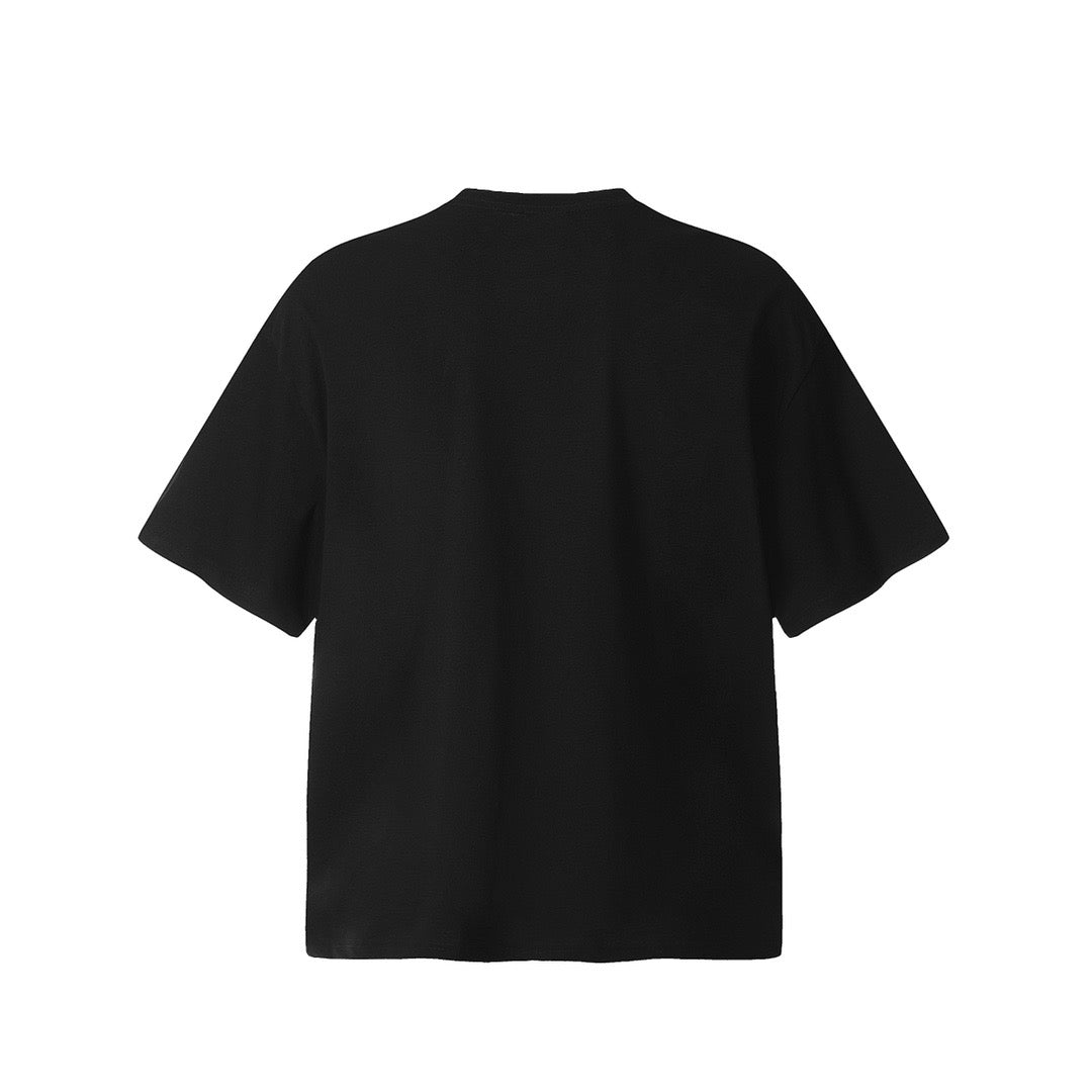Schwarzes, weißes und hellrosa T-Shirt