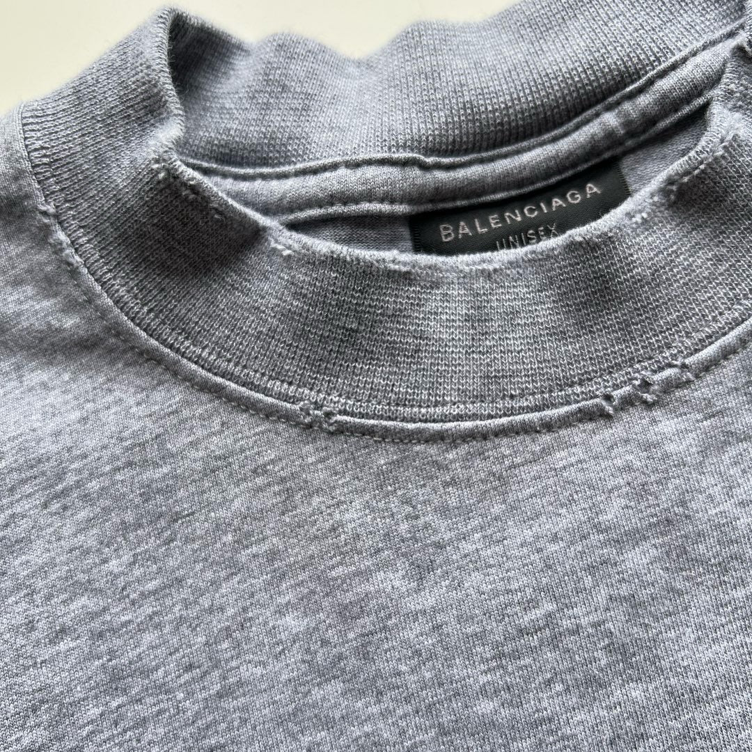 Graues T-Shirt