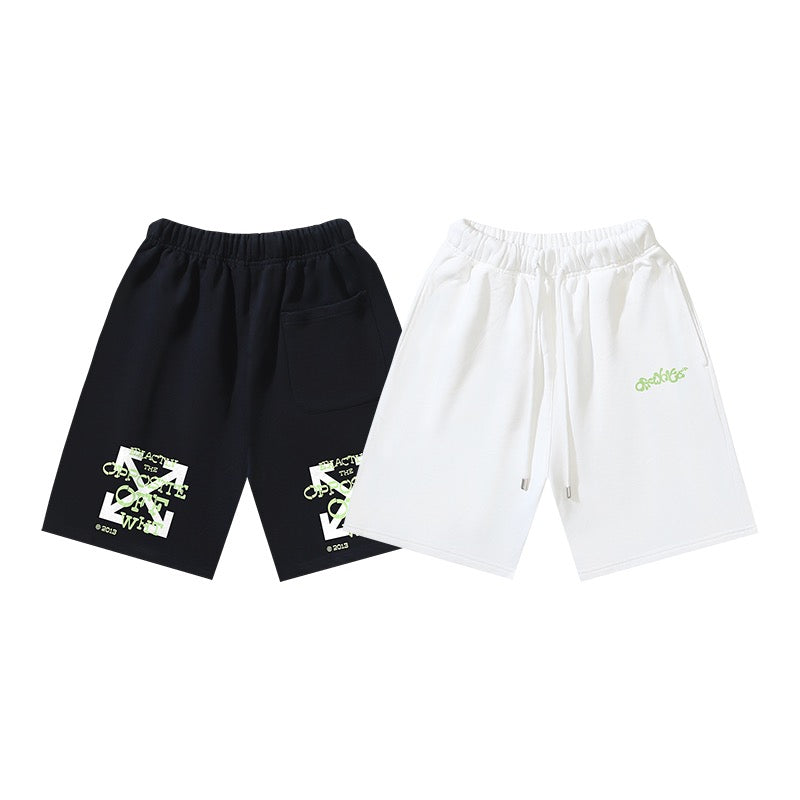 Schwarz-weiße Shorts