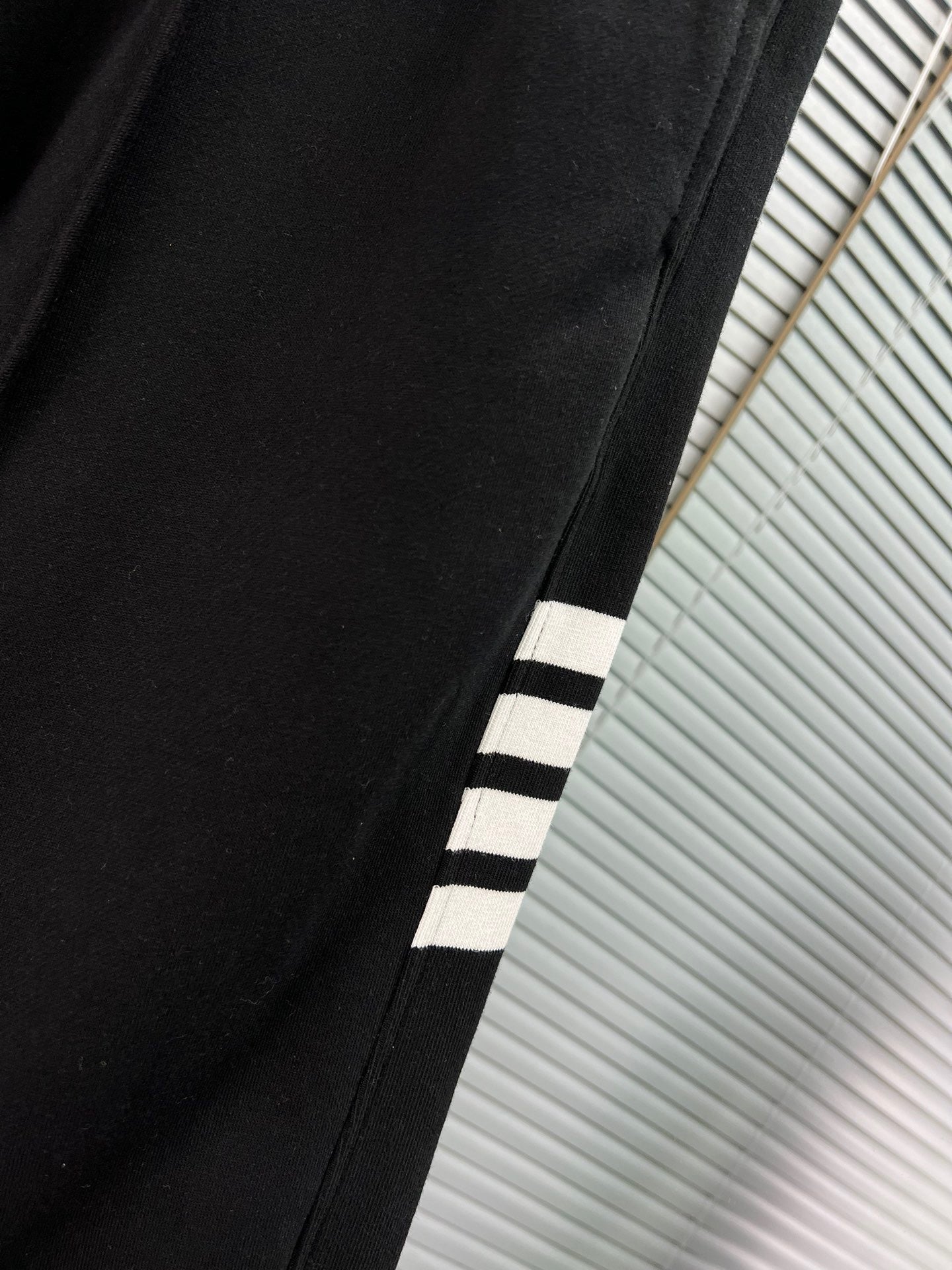 Mehrfarbige Hose