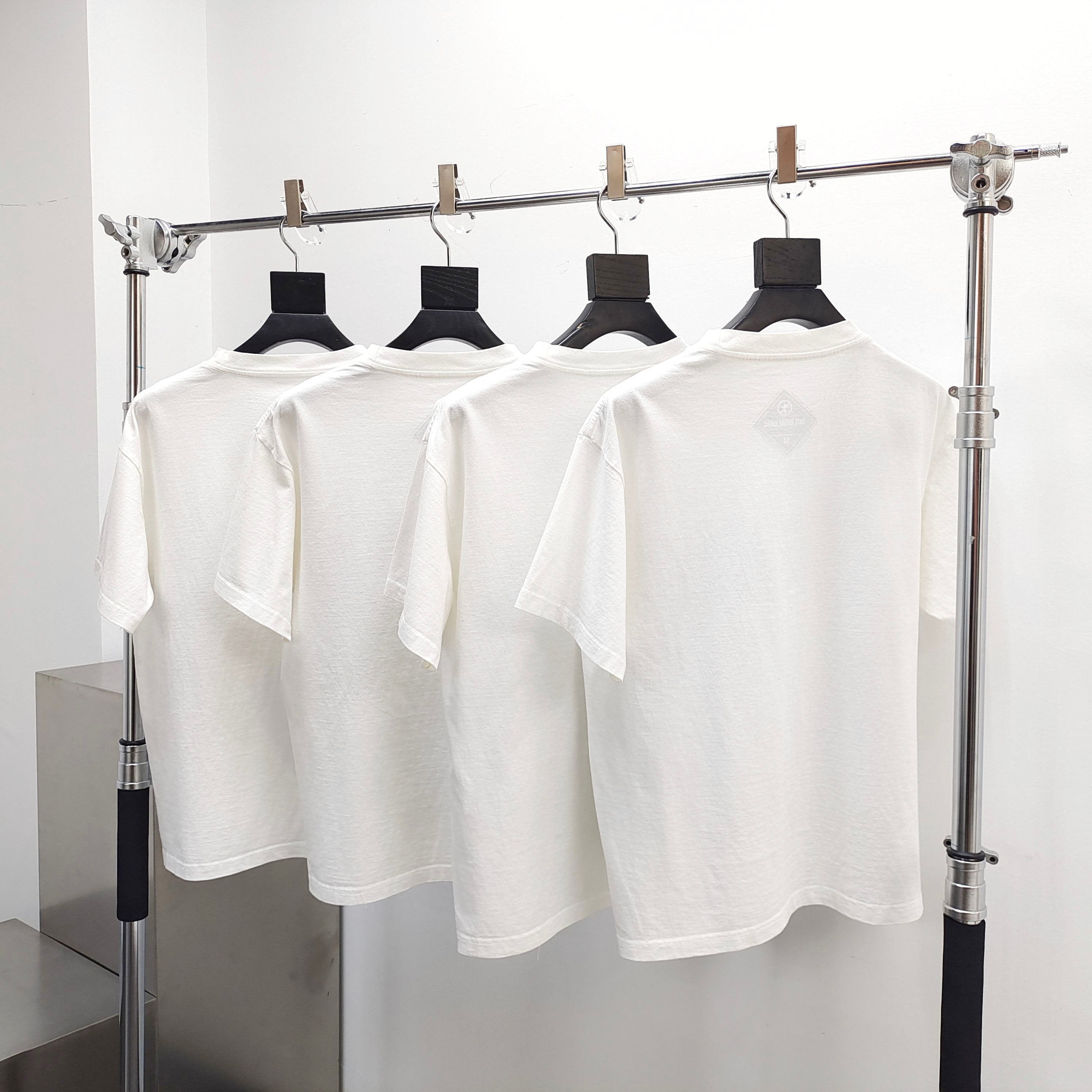 Weißes T-Shirt