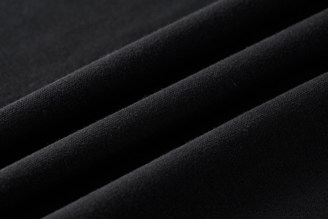 Black and White T-shirt - FashionHype.xyz
