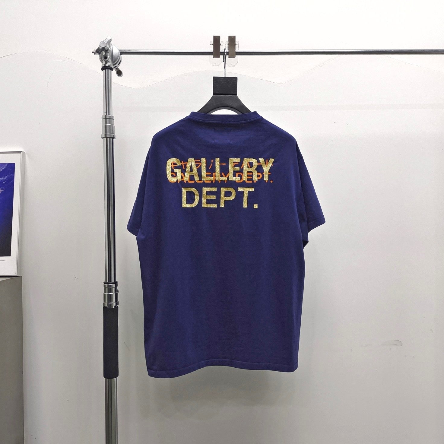 Blaues T-Shirt