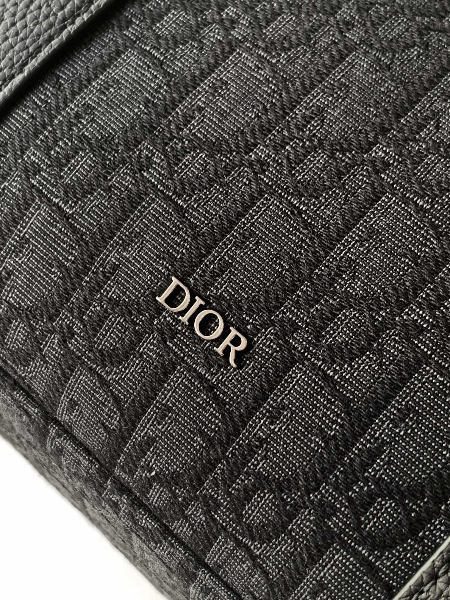 Apricot and Black Bag - FashionHype.xyz