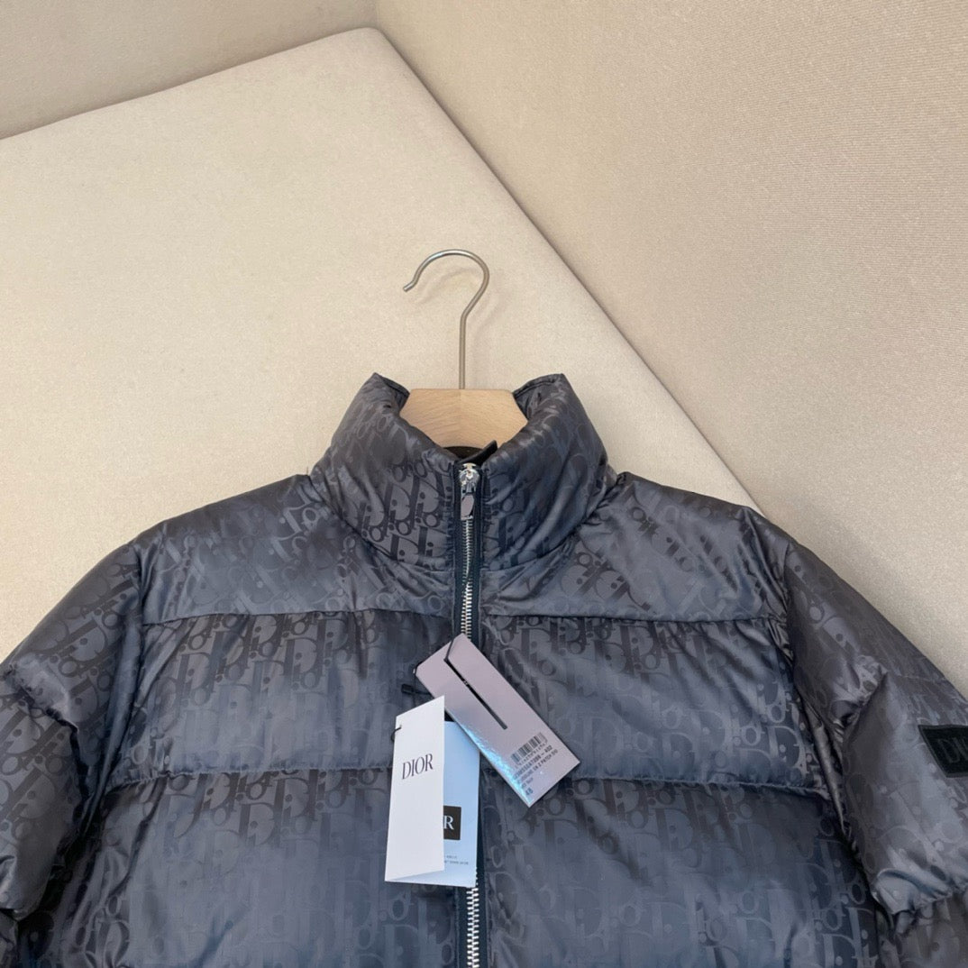 Schwarze Jacke
