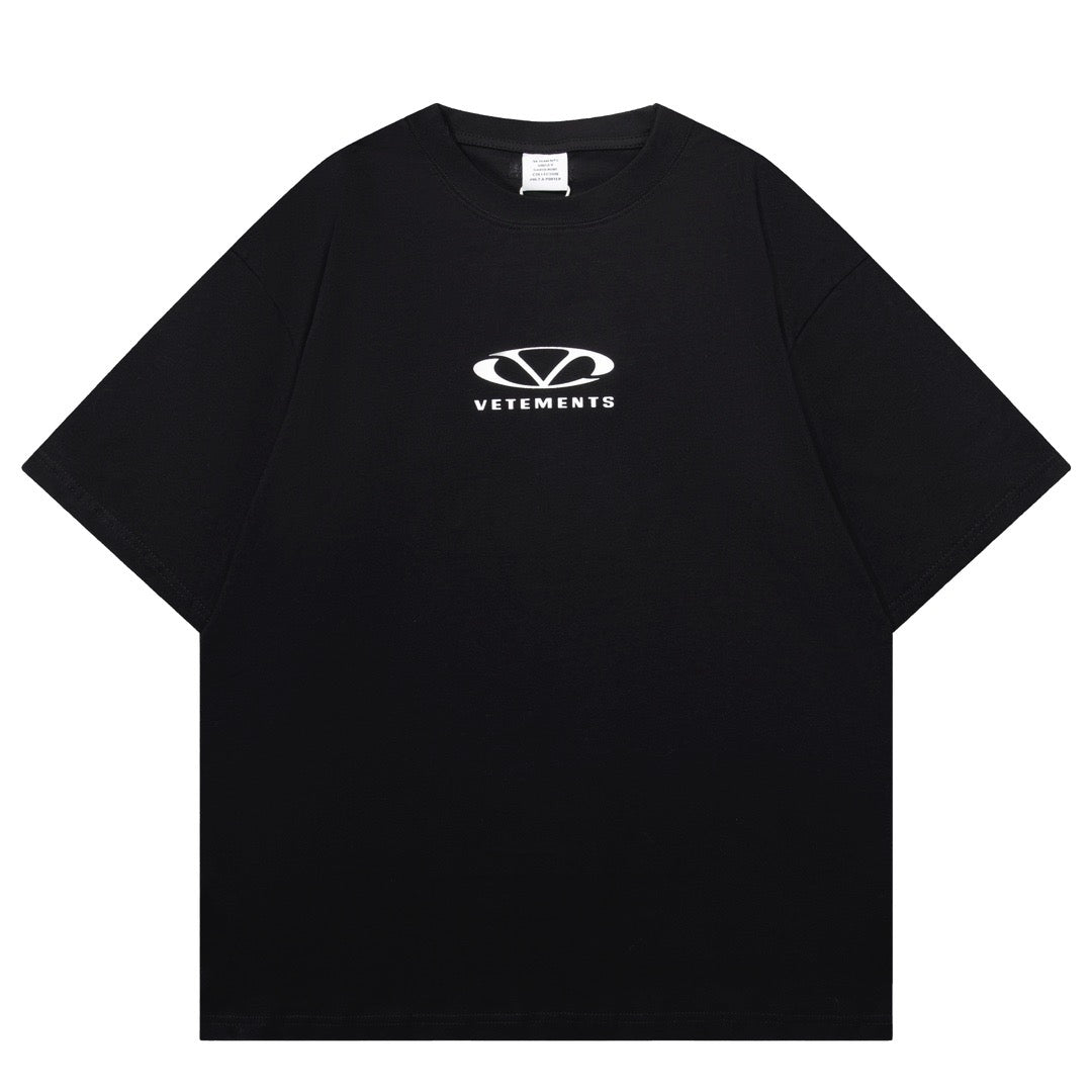 Schwarzes T-Shirt