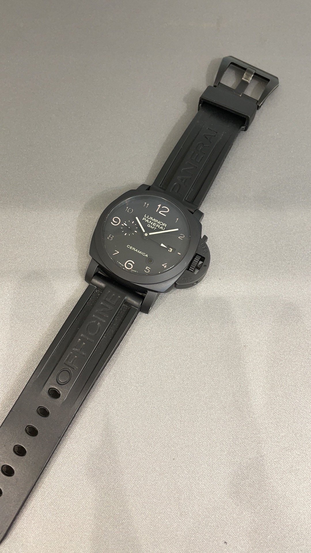 Black Watch - FashionHype.xyz