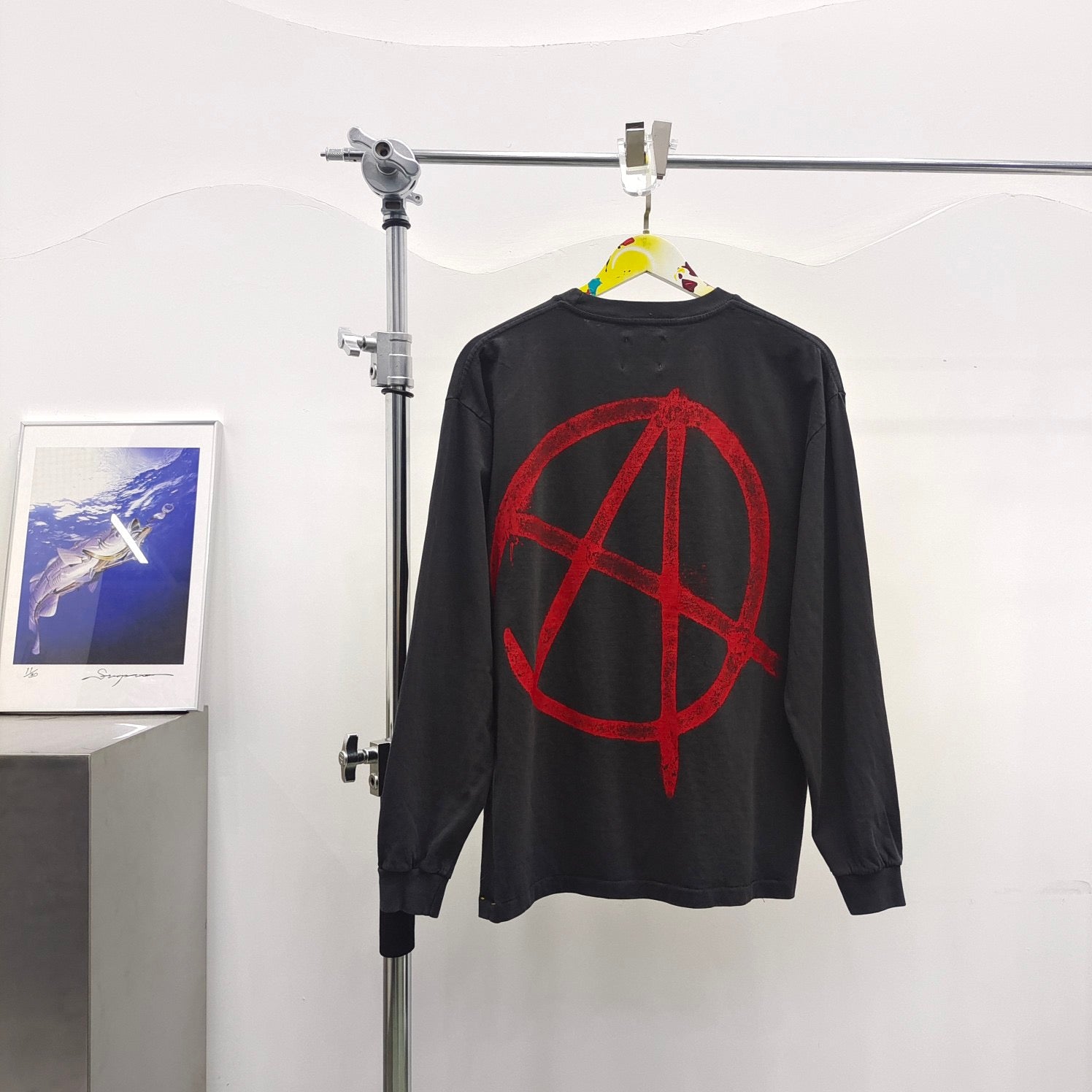 Schwarzes Sweatshirt