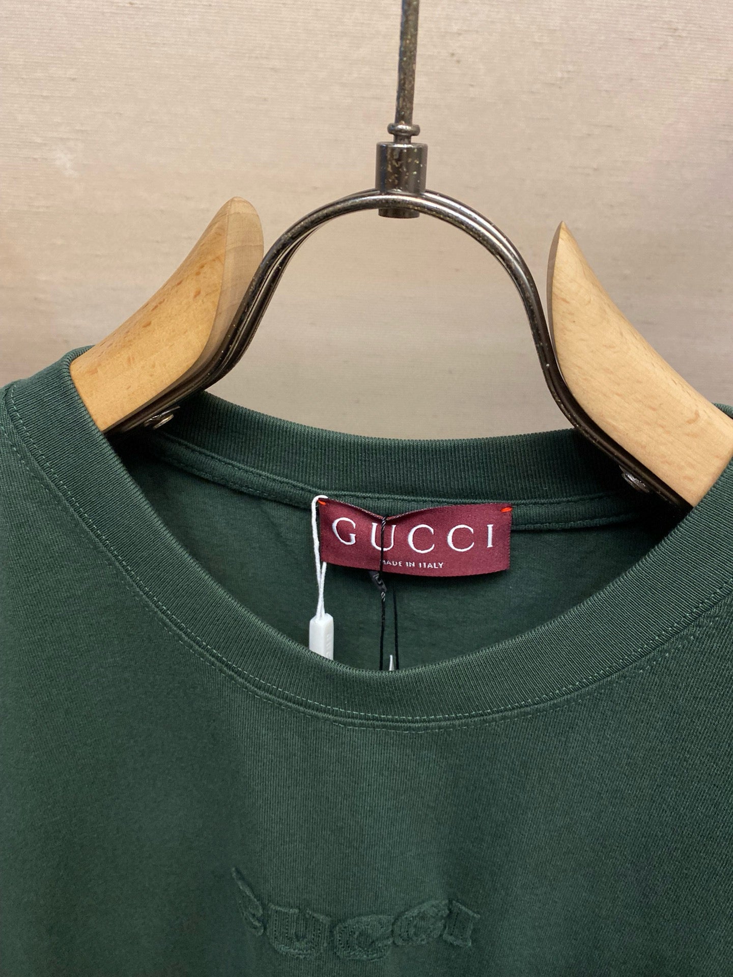 Black and Green T-Shirt - Size XL - FashionHype.xyz