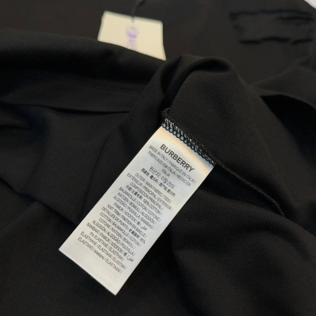 Mehrfarbiges T-Shirt