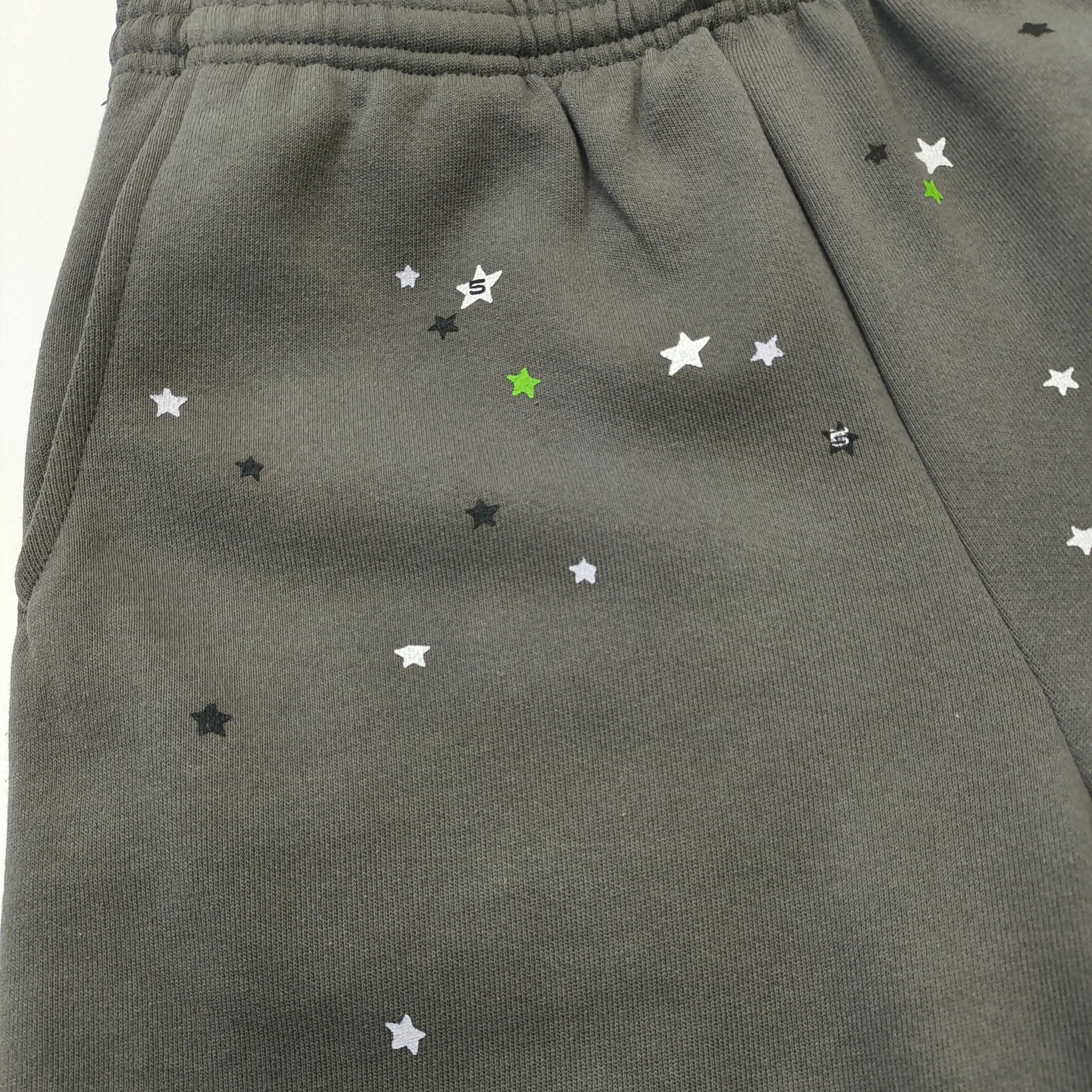 Graue Hose