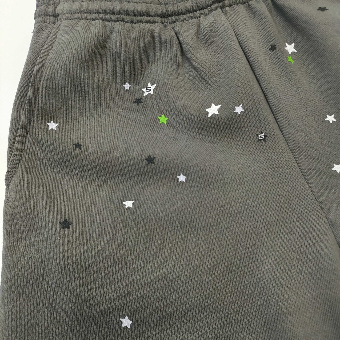 Graue Hose