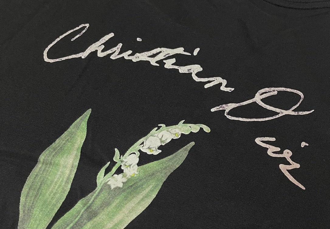 Black and White T-shirt - FashionHype.xyz
