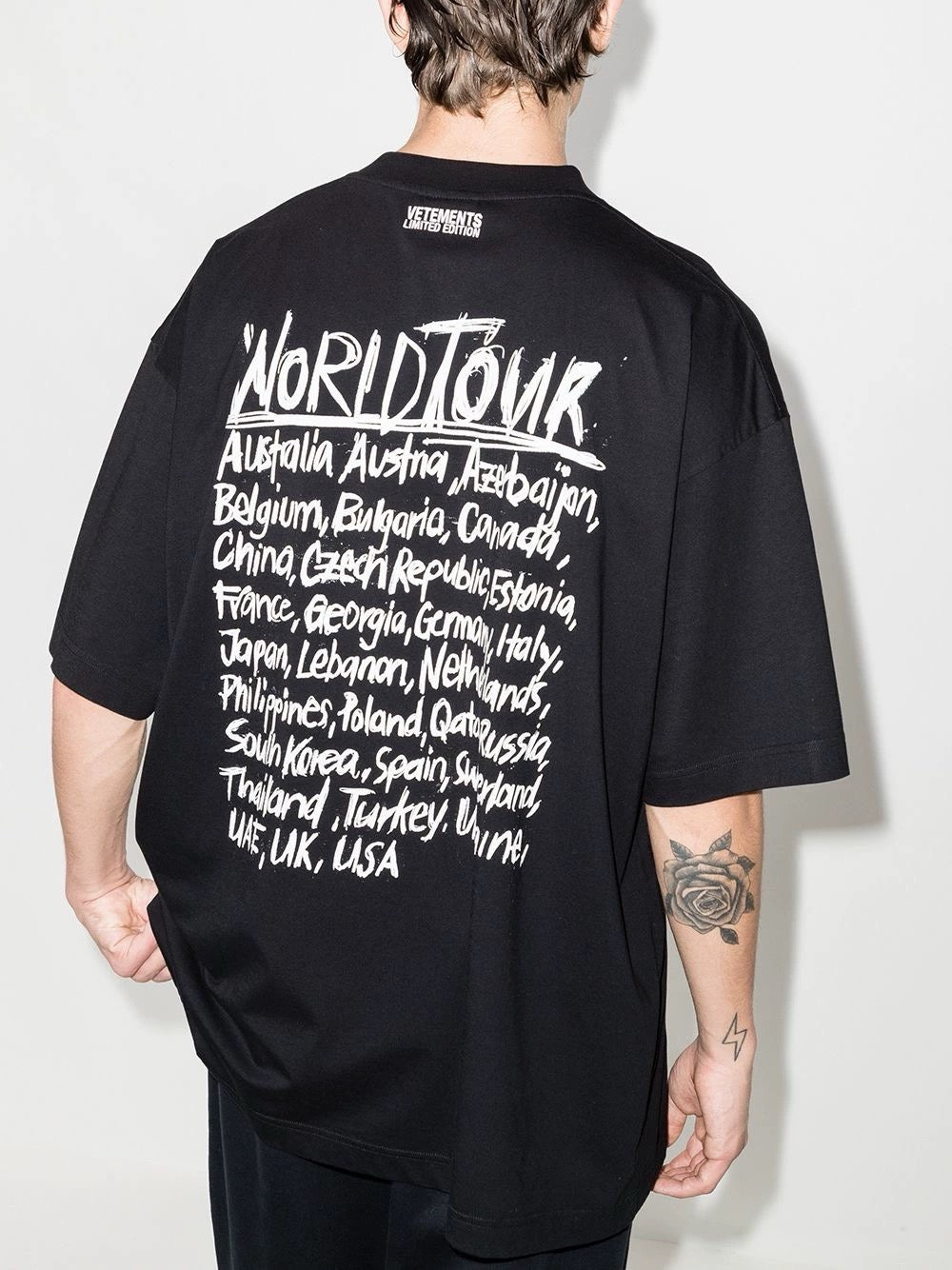 Mehrfarbiges T-Shirt
