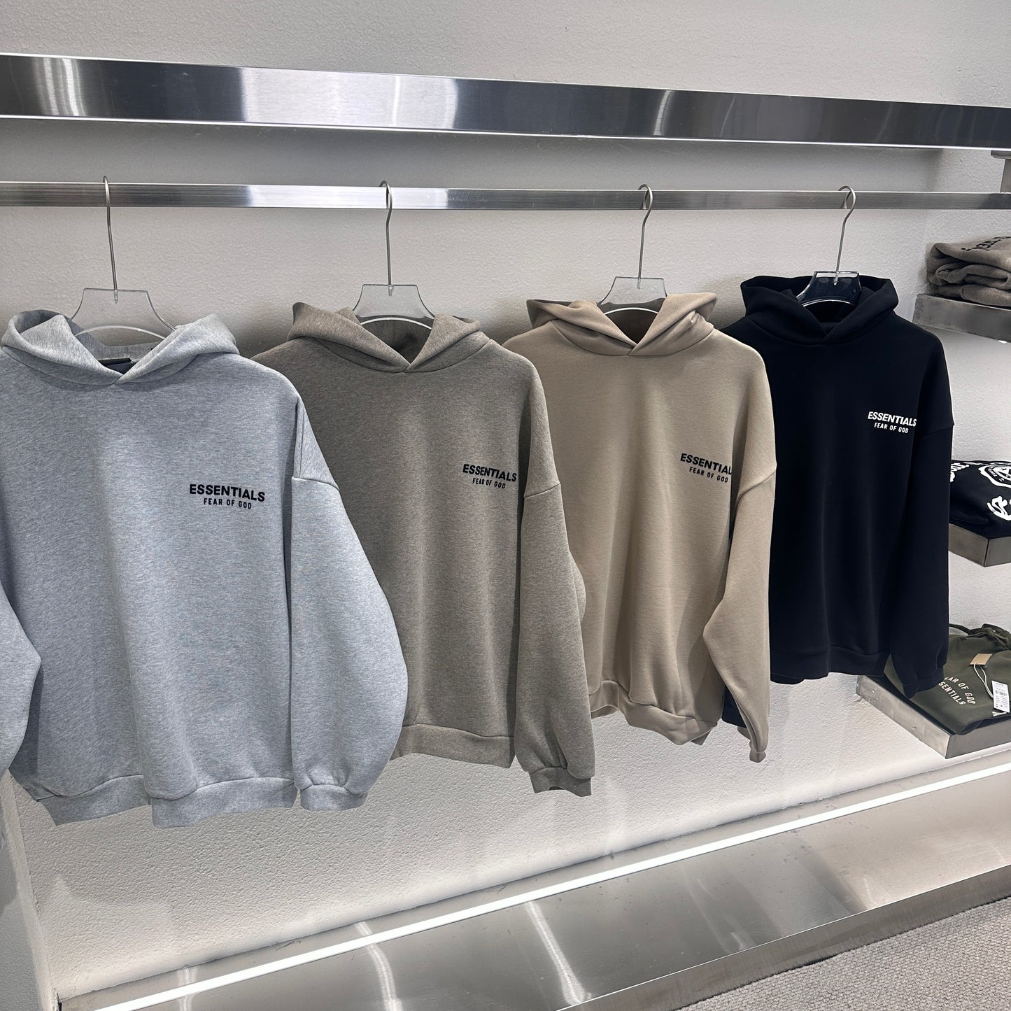 هودي متعدد الألوان