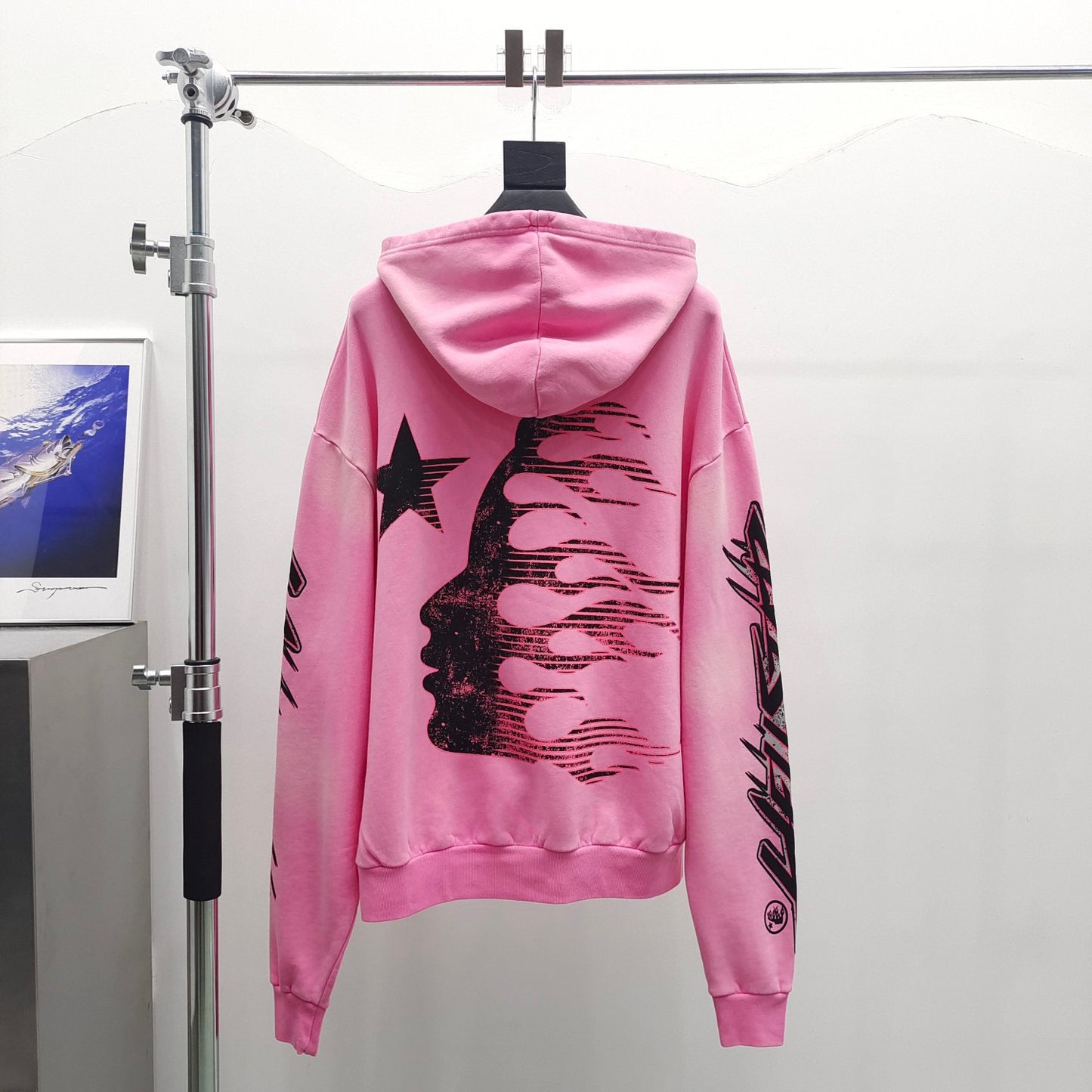 Sudadera con capucha rosa