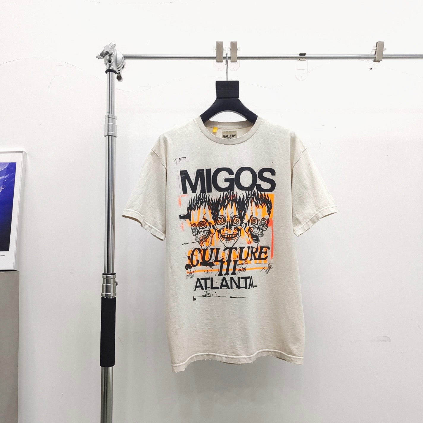 White and Beige grey T-shirt - FashionHype.xyz