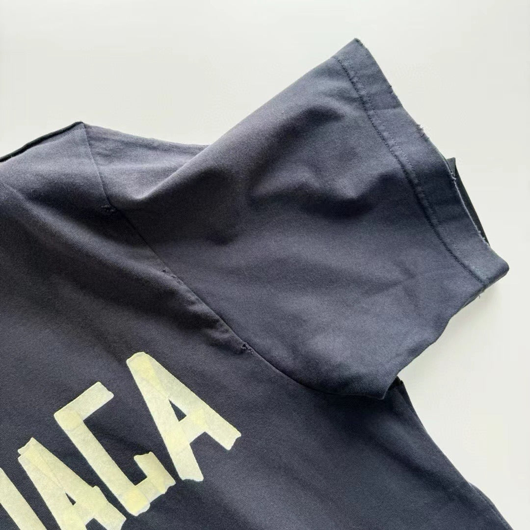 Black T-shirt - FashionHype.xyz