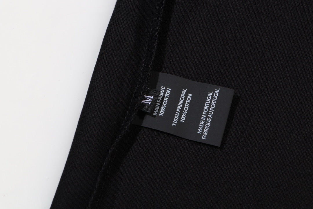 Black T-Shirt - FashionHype.xyz