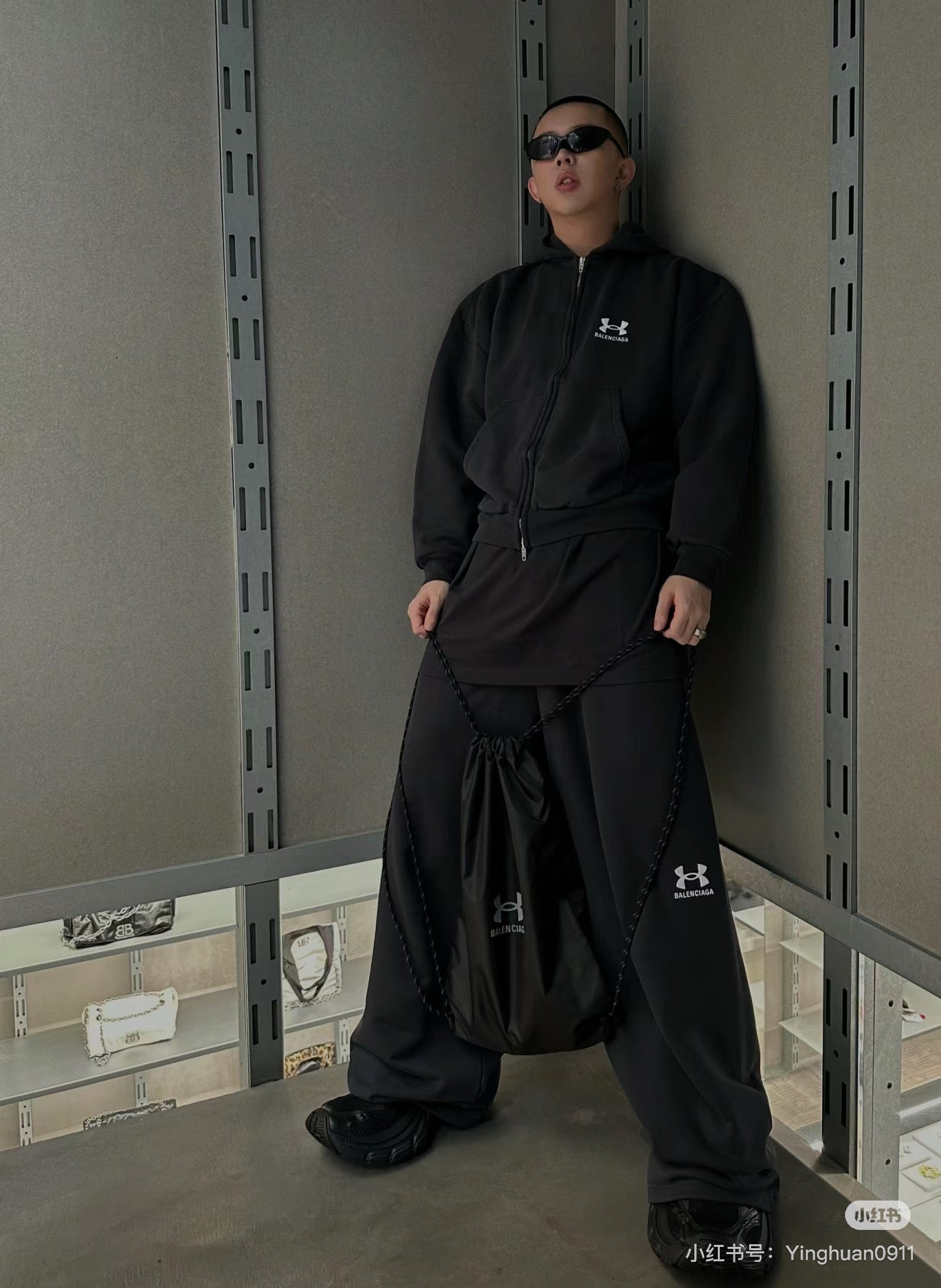Schwarze Hosen
