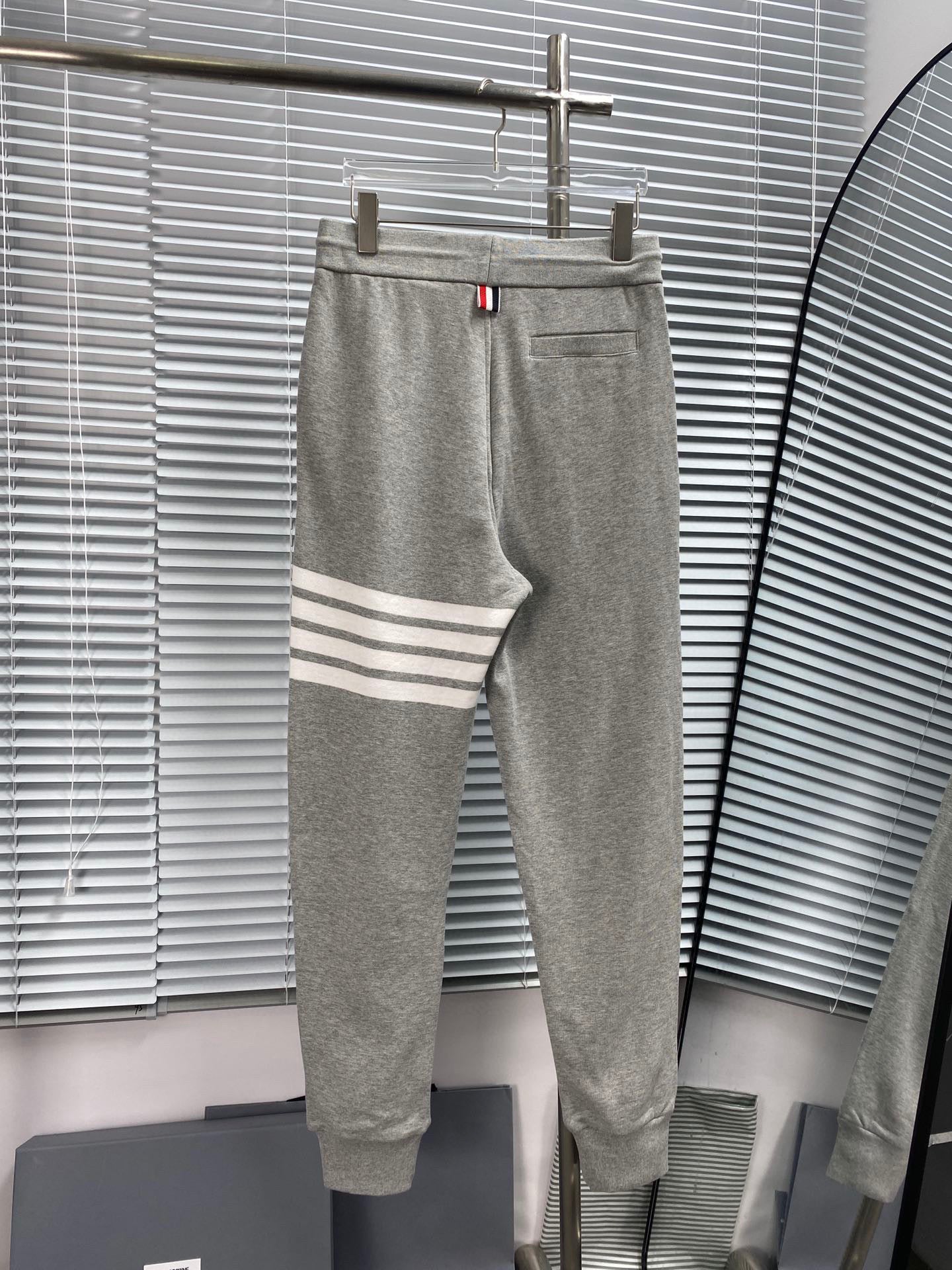 Mehrfarbige Hose