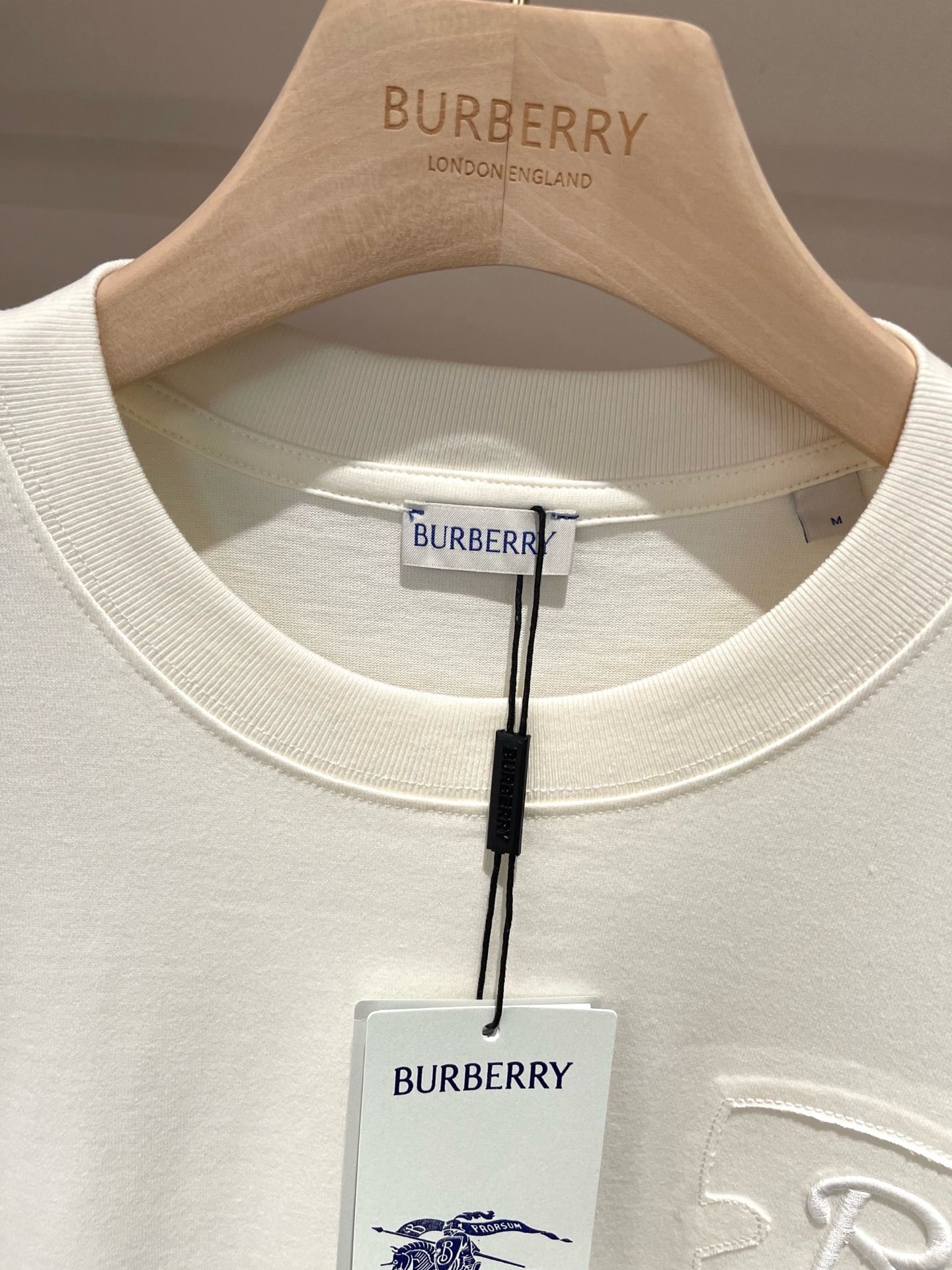 Mehrfarbiges T-Shirt