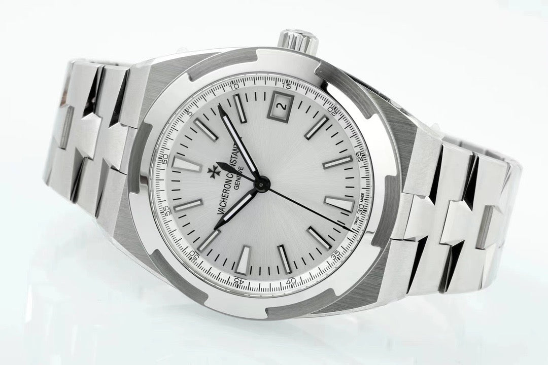 Weiße Uhr