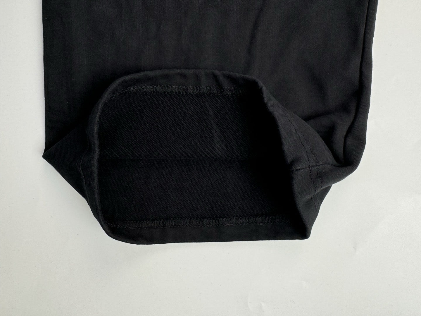 Schwarze Hosen