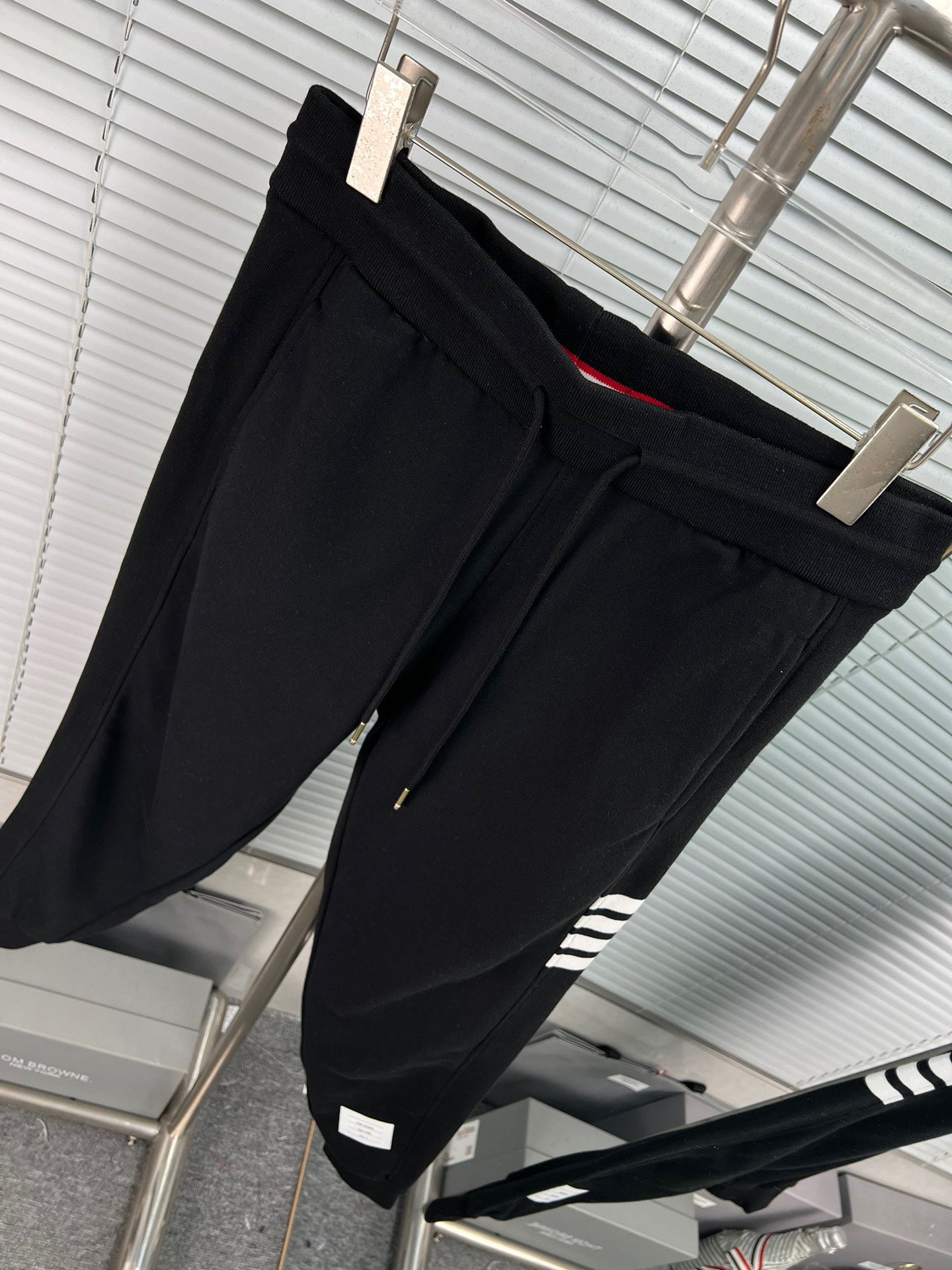 Mehrfarbige Hose