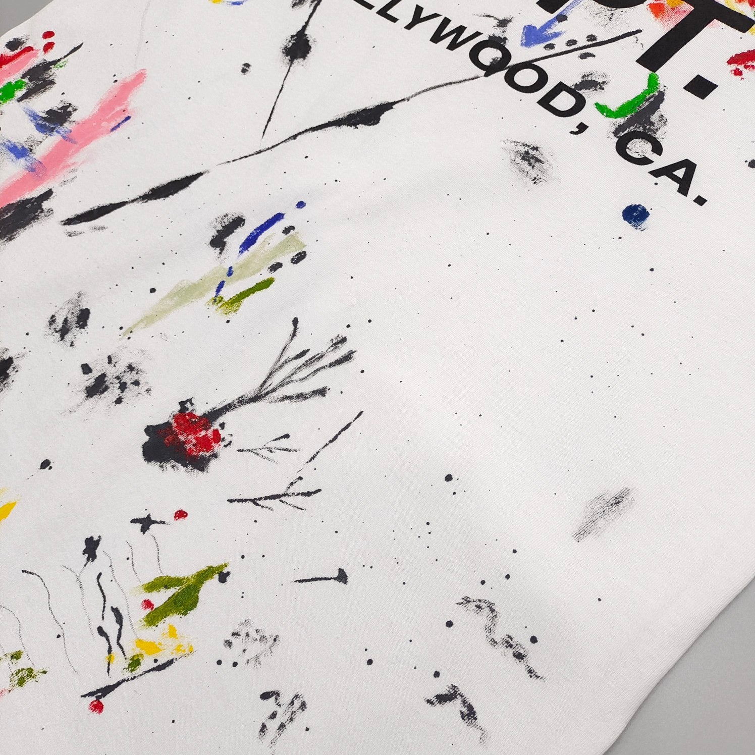 White T-shirt - FashionHype.xyz