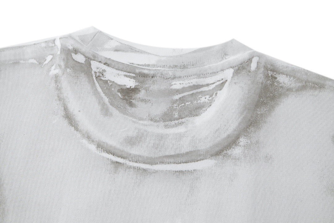 weißes T-Shirt