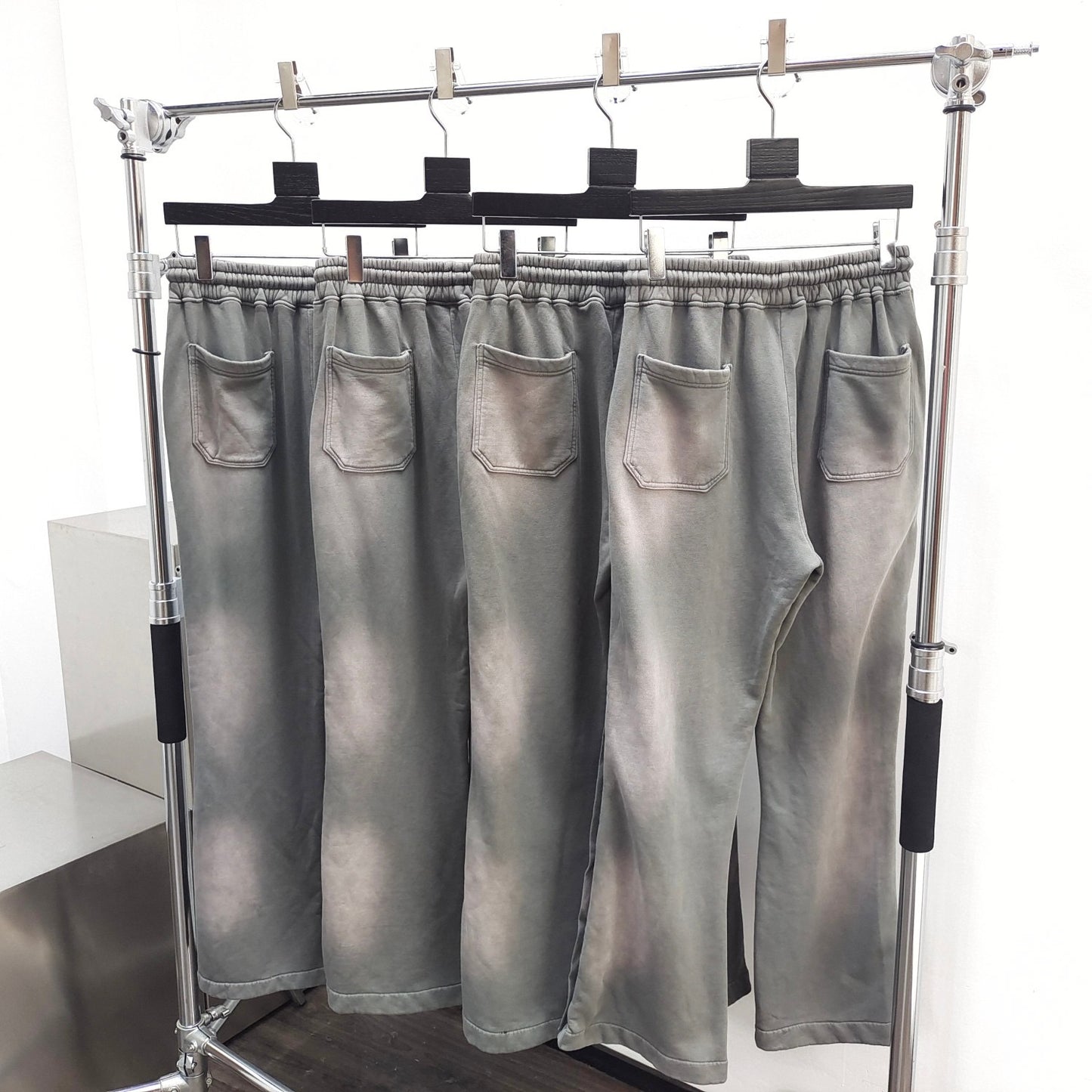 Dunkelgraue Hose