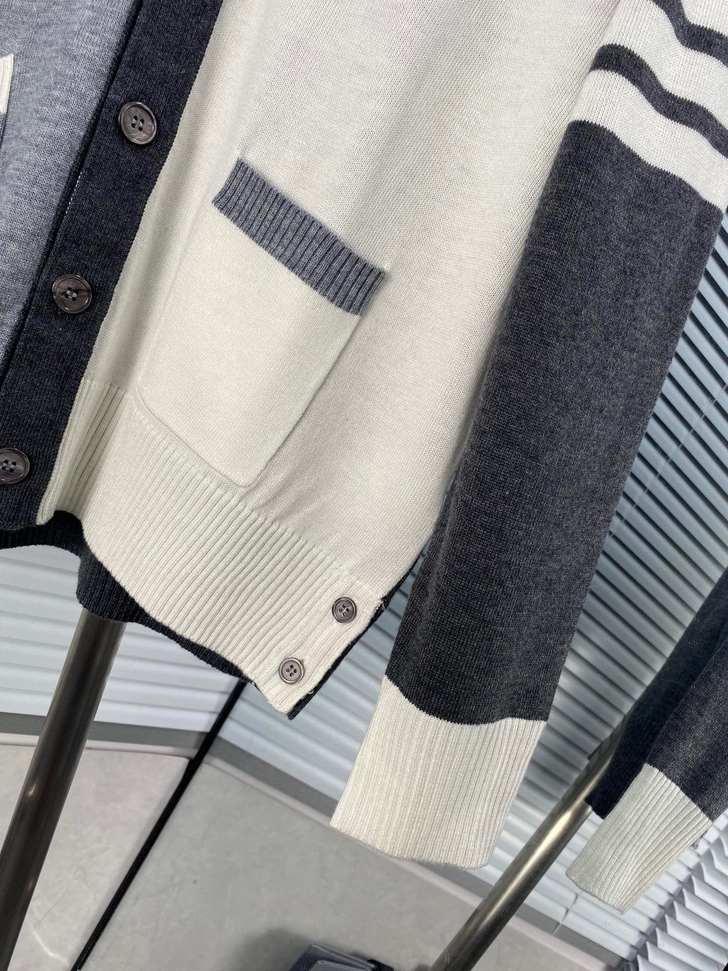 Mehrfarbige Jacke