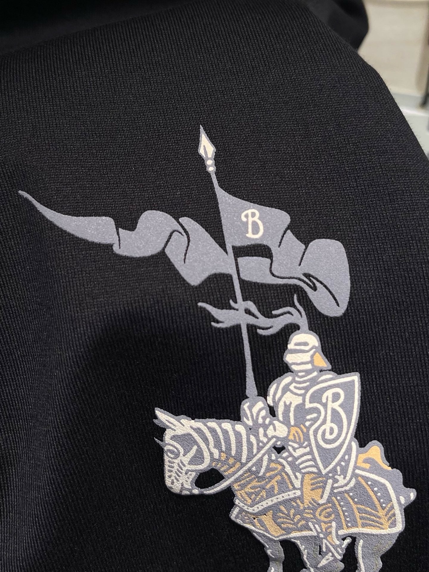 Mehrfarbiges T-Shirt