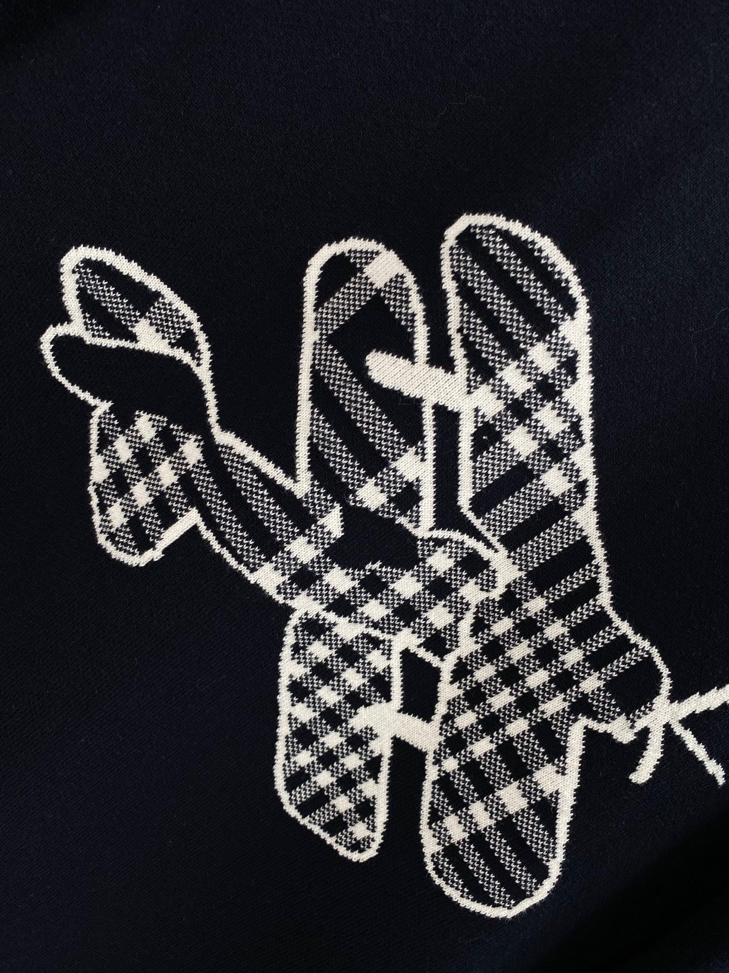 Chaqueta azul y gris